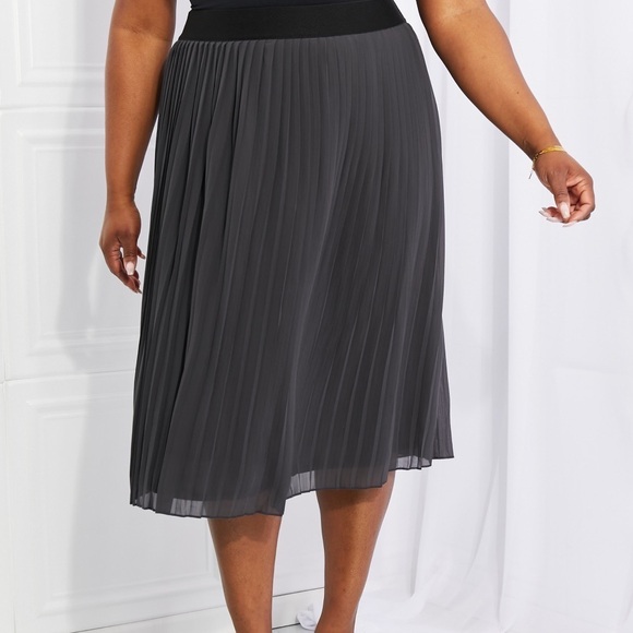Whimsical Mesh Elastic Waist Skirt - Picture 7 of 11